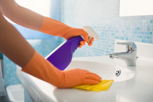 Deep cleaning services in Kensington for a spotless living space