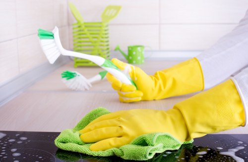 Floor cleaning equipment used for Kensington hard floors